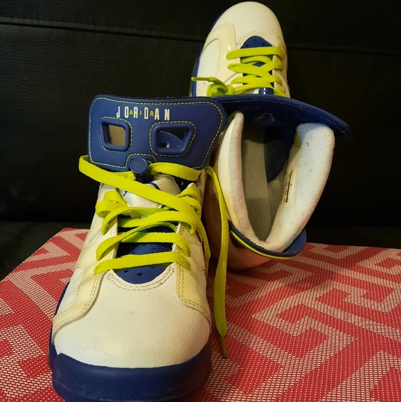 JORDAN BOOTS,JUNIOR USED GENTLY, SIZE 6, $40 - Picture 5 of 7